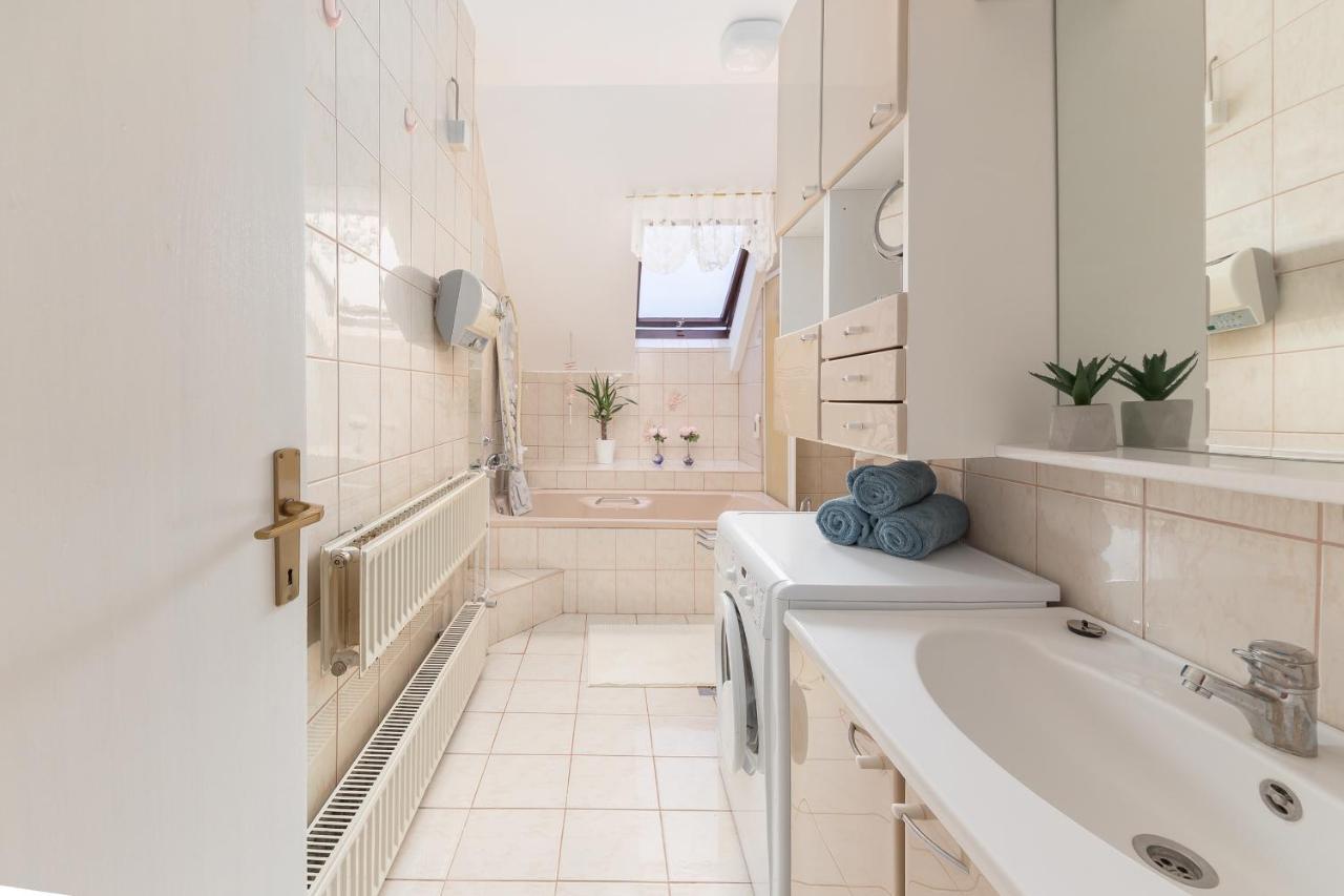 Apartma Lea 슬로벤 그라데츠 외부 사진
